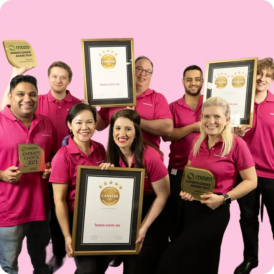 Loans.com.au team with awards.